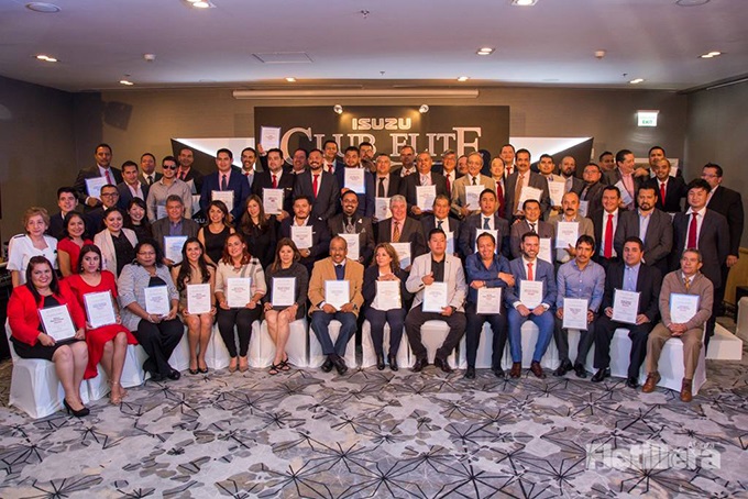 Reconoce Isuzu a Club Elite 2017