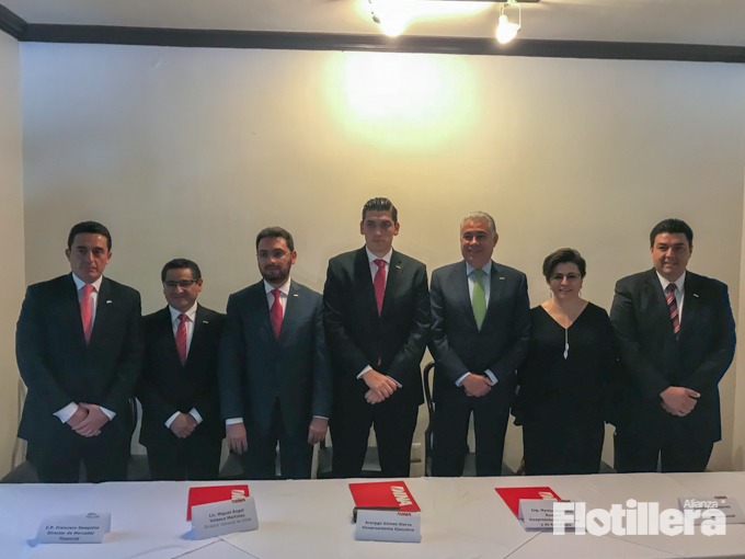 DINA ENCARA EL FUTURO CON RENOVADO EQUIPO DIRECTIVO