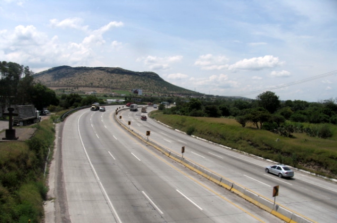 Canaliza CAPUFE 400 mdp en seguridad vial en 2018