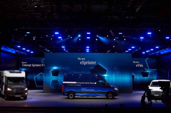 Mercedes Benz presenta la nueva generación de su Sprinter