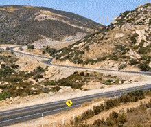 Modernizan la carretera Tecate-El Sauzal Modernizan la carretera Tecate-El Sauzal