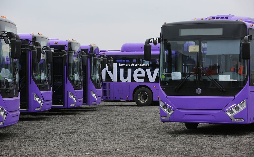 Nuevo León estrena 63 autobuses chinos de gas natural Alianza Flotillera