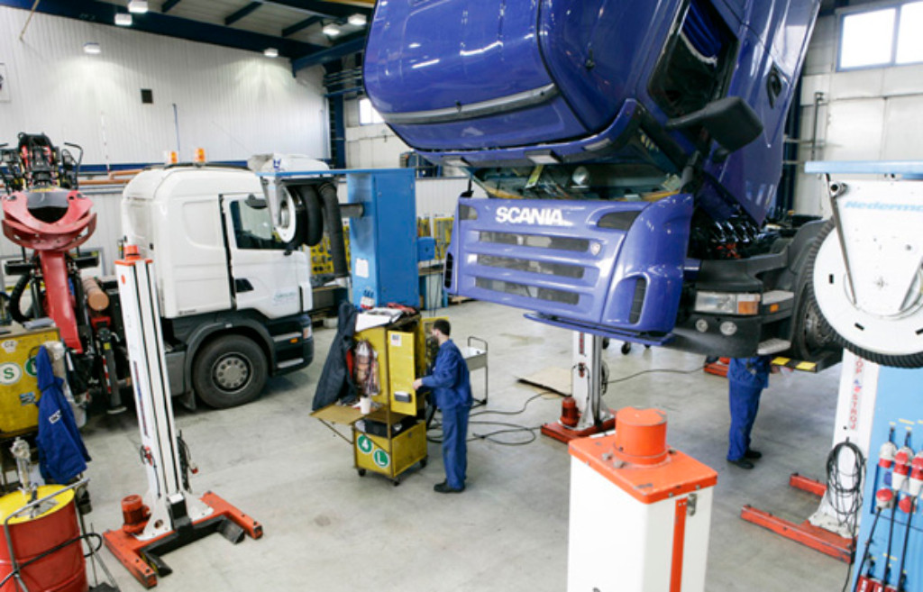 Scania explica su modelo de talleres mecánicos 6M
