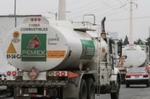 Cantidad de pipas y conductores que pide AMLO son irreales: especialistas