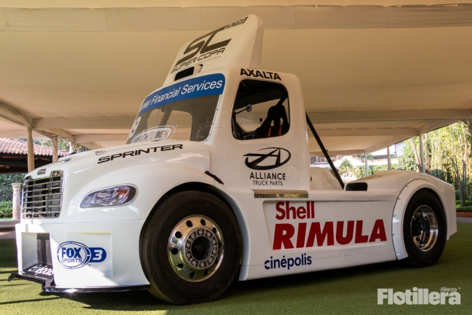 Freightliner regresa a las pistas de la SuperCopa 2019